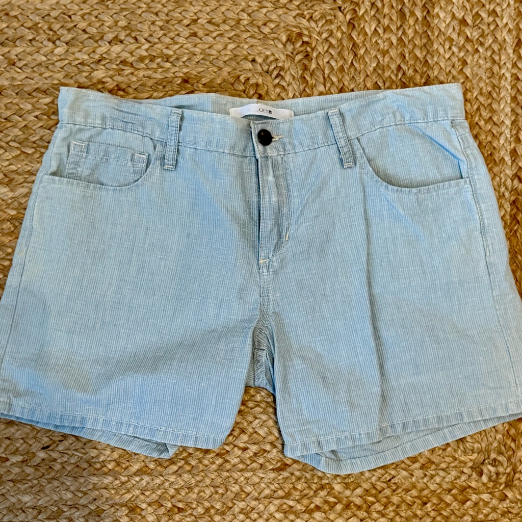 Joe's Jeans 28 Light Blue Denim Jeans Label Detail